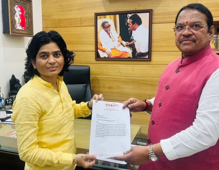 पुणे बोपखेल गाव येथे पोलिस चौकी सुरु करा- प्रतिक्षा घुले यांचे खा,बारणे यांना निवेदन