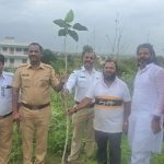 वाघोली पोलिसांचा पर्यावरण पूरक उपक्रम देवराई प्रकल्पात वृक्षारोपण 
