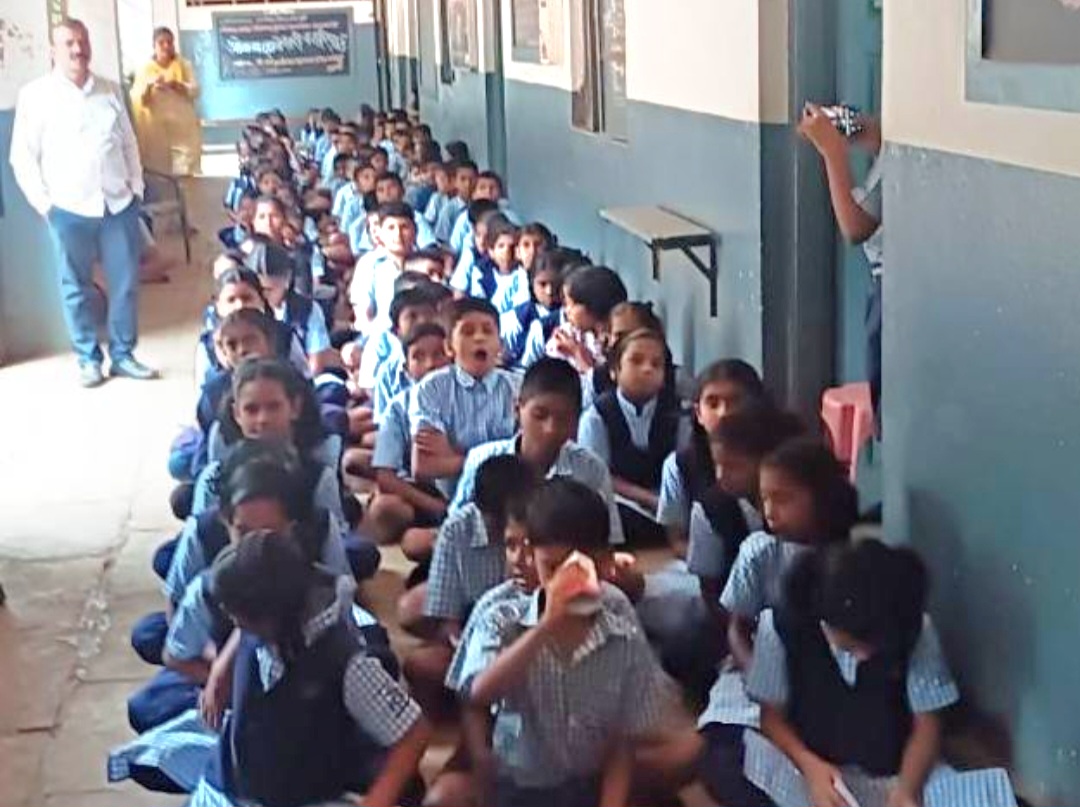 ओळख श्री ज्ञानेश्वरीची उपक्रमात वडगाव शेरी शाळा सहभागी  