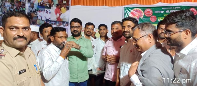 काळुस  येथील उपोषण आंदोलन २६ दिवसांनी स्थगित