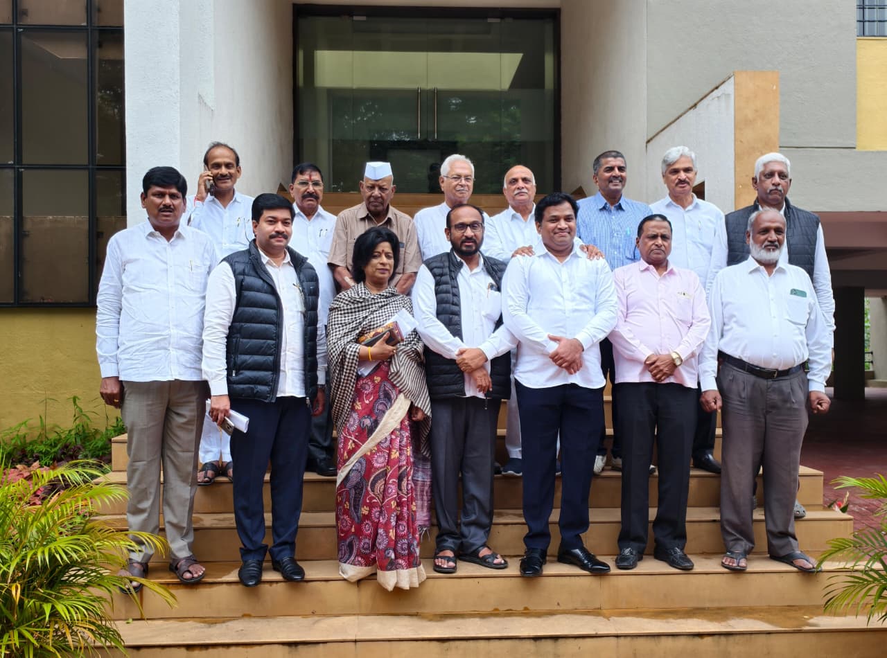 संस्थाचालक शिक्षण मंडळाची निवडणूक बिनविरोध 