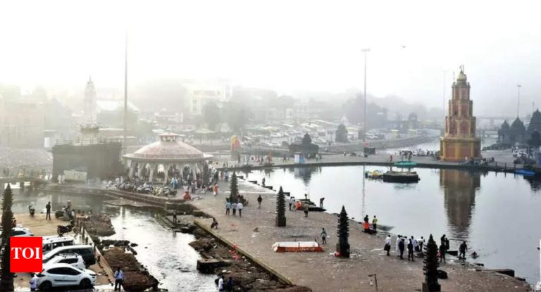 10.5C वर, धुळे शहर महाराष्ट्रात सर्वात थंड आहे