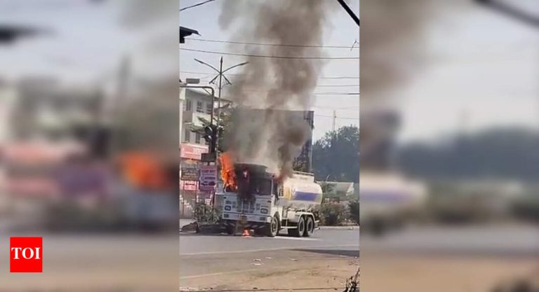 इंधन वाहून नेणाऱ्या टँकरच्या चालकाच्या केबिनला आग, अग्निशमन दलाच्या जलद कारवाईमुळे पुणे-सोलापूर महामार्गावर मोठी दुर्घटना टळली | पुणे बातम्या