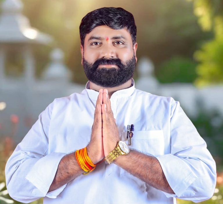 लोणीकंद पेरणे जिल्हा परिषद गट निवडणुकीच्या रणांगणात राजाराम दगडे पाटील यांची उडी 