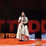बस्ती ते TEDx: लोहेगाव किशोर तिची कविता मंचावर घेऊन जाते
