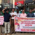 पीएमसी आणि उत्पादन शुल्क विभागाकडे जाब विचारत कल्याणीनगरमध्ये नागरिकांनी आंदोलन केले