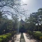बलात्काराच्या आरोपी ज्योतिषाच्या मंदिरासाठी 2018 मध्ये 1.05 कोटी रुपये राज्य निधीमुळे वाद निर्माण झाला