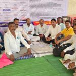 शिरूरमध्ये वाढत्या गुन्हेगारी विरोधात सत्याग्रह निलेश वाळुंज यांचे आमरण उपोषण आमदारांच्या भेटीवरून तालुक्यात चर्चा